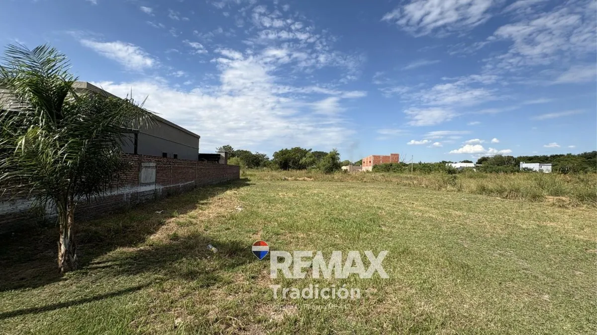 Lote en Monseñor Angelelli S/N