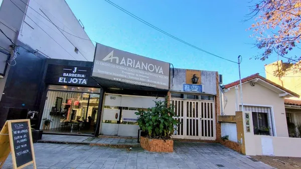 Local Comercial en Alberto Larroque 1000