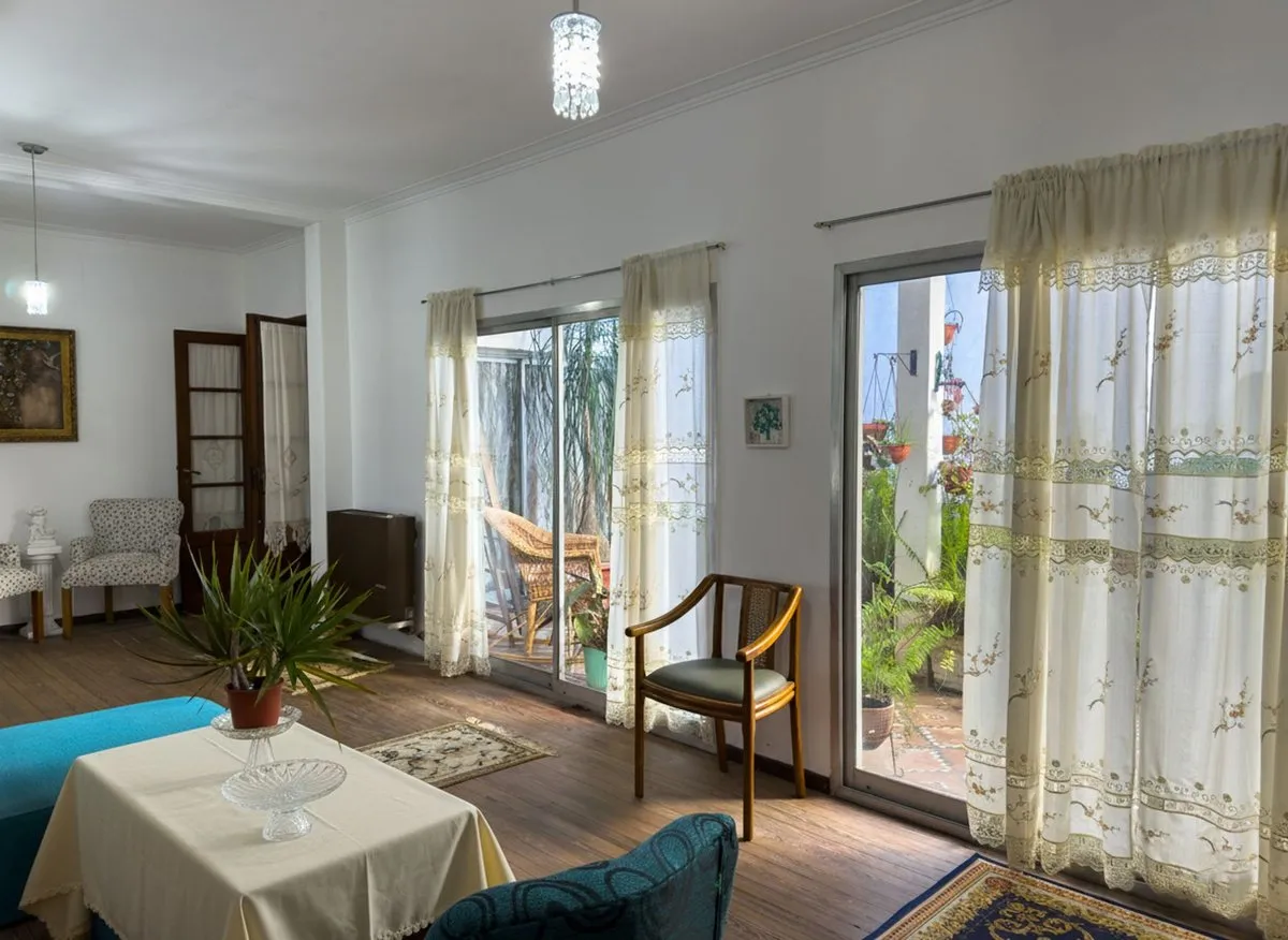 Casa en 68 E/ 11 y 12 800