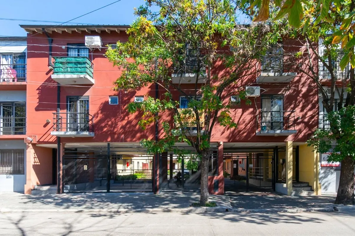 Departamento en General Donato Álvarez 300