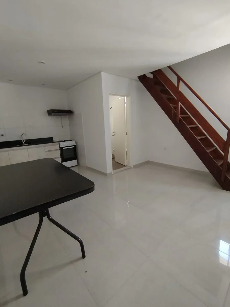 Departamento en San Martín 2400