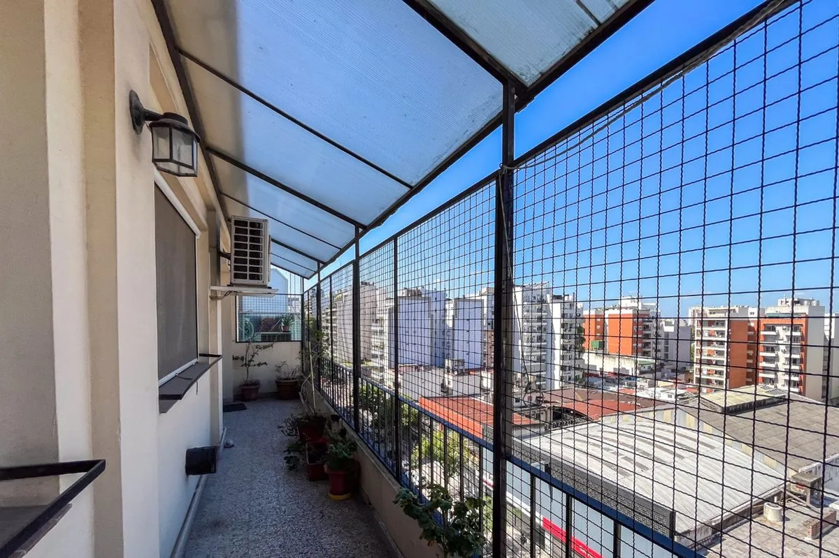 Departamento en Avenida Directorio 700