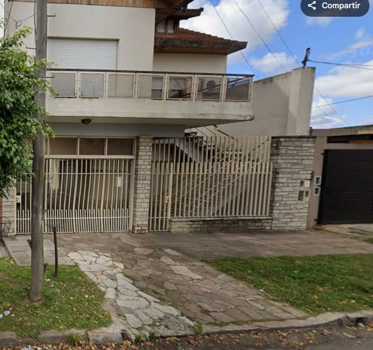 P H en Ingeniero Guillermo White 1200