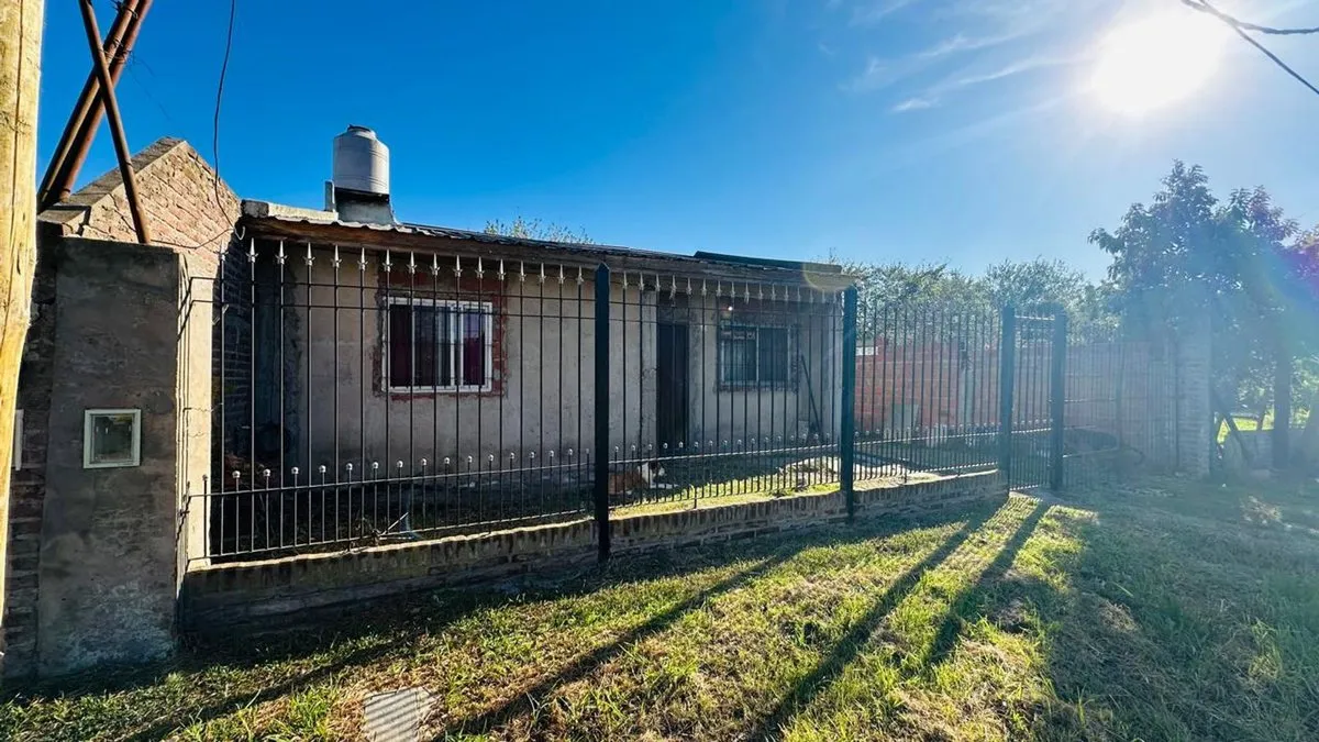 Casa en Camila Quiroga 800