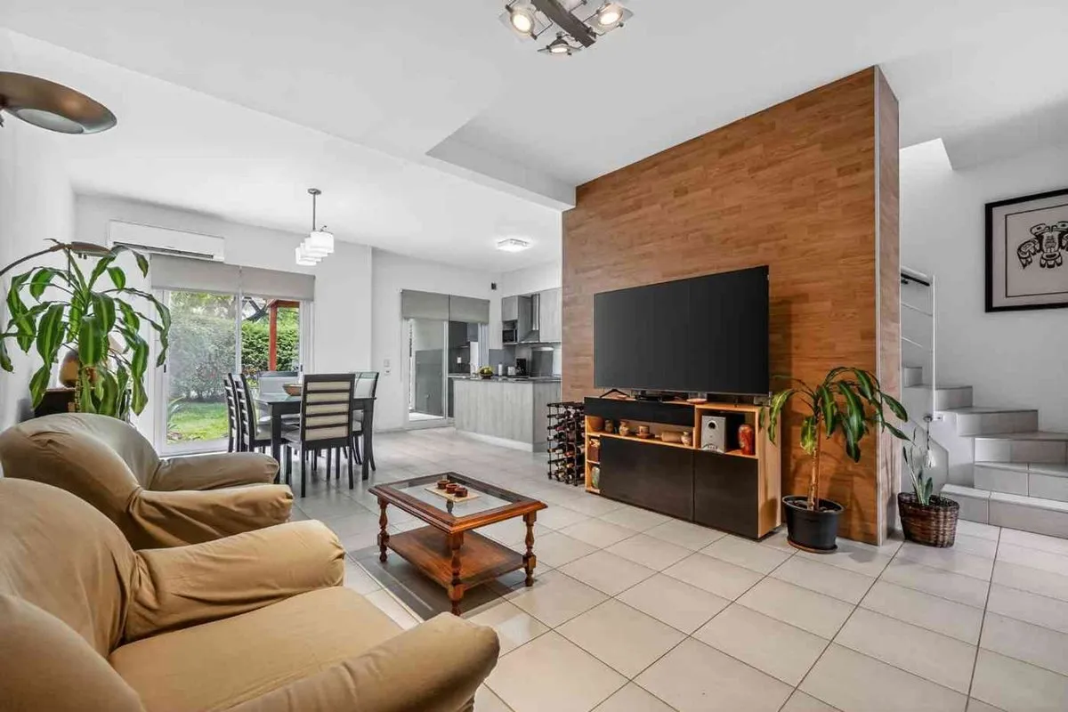 Casa en Avenida de los Lagos 3100