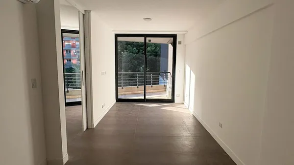 Departamento en Lezica 4400
