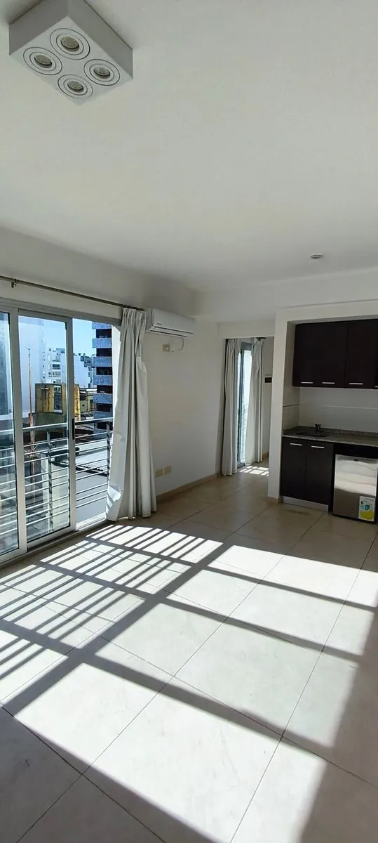 Departamento en Avenida Córdoba 3200