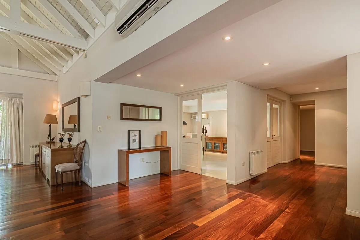 Casa en Grand Bell 5000