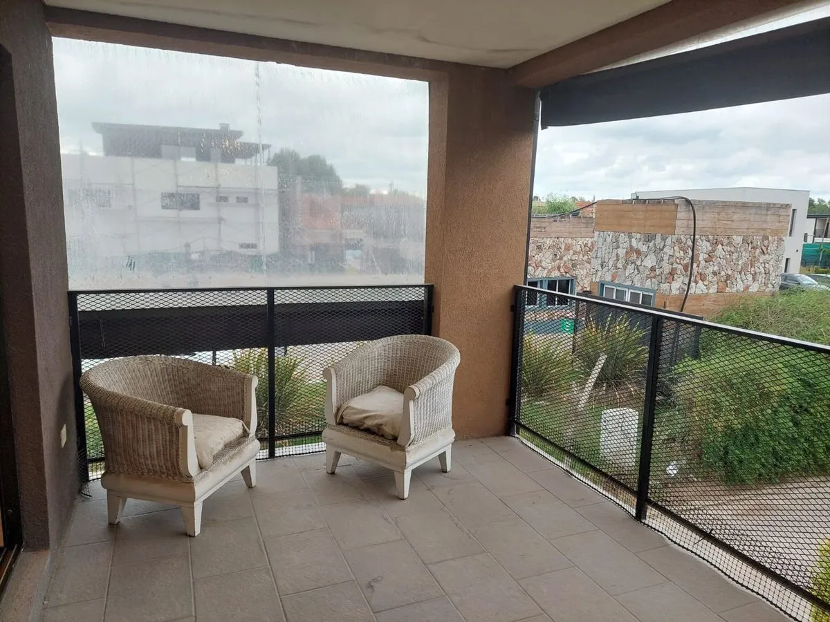 Departamento en 12 de Octubre Km 56500 Barrio la Cañada 56500
