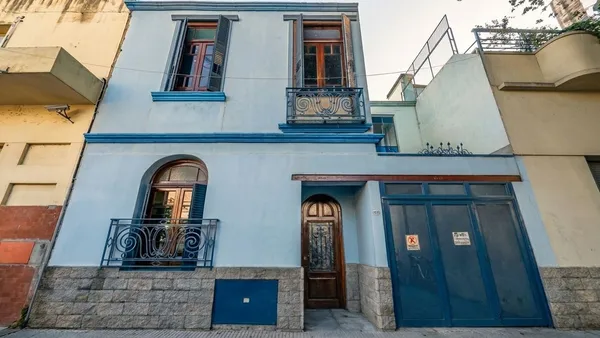 Casa en Terrada 2300