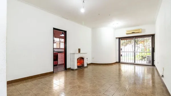 Casa en Tucumán 2300