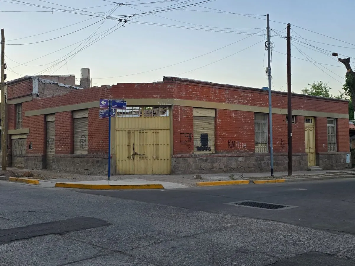 Lote en Sobremonte 800