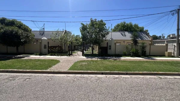 Departamento en Constitución 900
