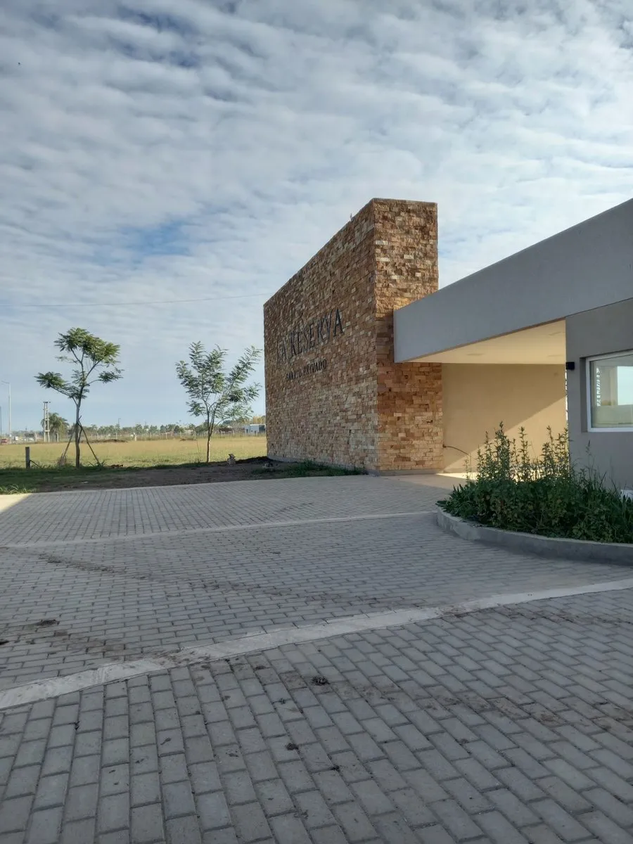 Lote en Zona Barrios Privados (3016), Santa Fe Capital, Santa Fe, Argentina S/N