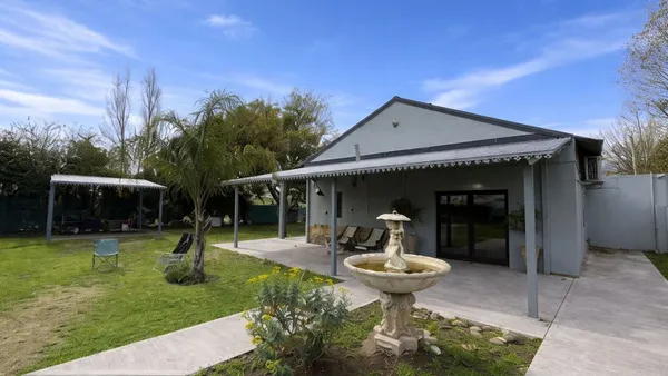 Quinta en Doering 1200