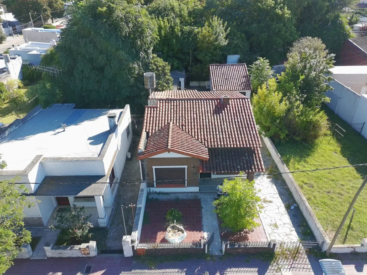 Casa en Martinez Guerrero Entre Lavalle y Echeverria 0