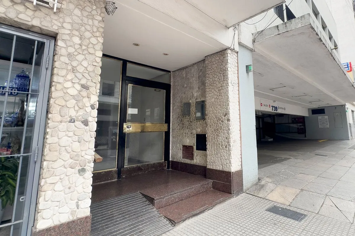 Departamento en Francisco Acuña de Figueroa 700