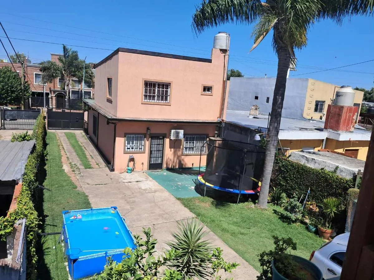 Casa en Lucio Melendez 600
