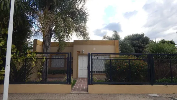 Casa en Perú 600