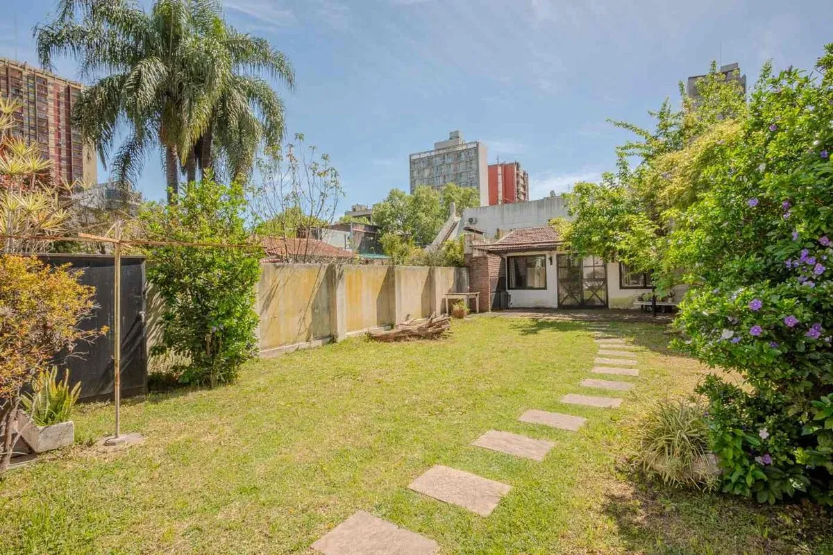 Casa en General Manuel Belgrano 4600