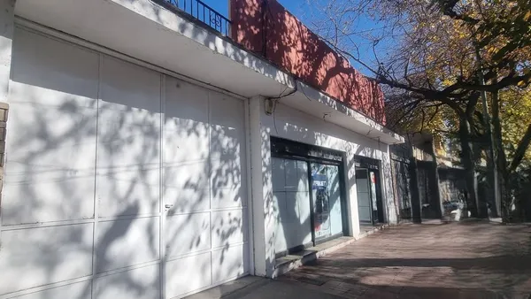 Galpon en Beltrán 300