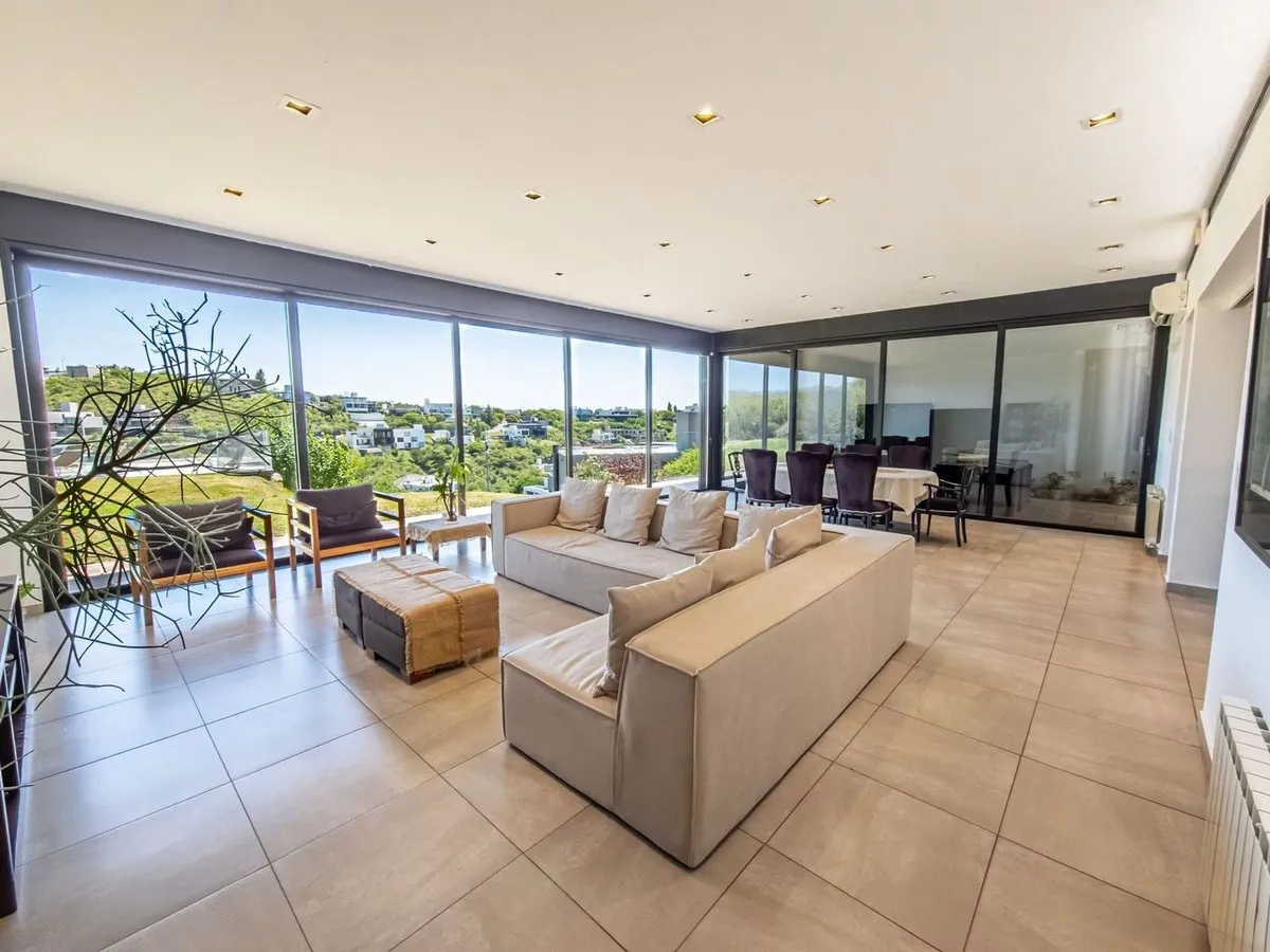 Casa en La Calera 5100