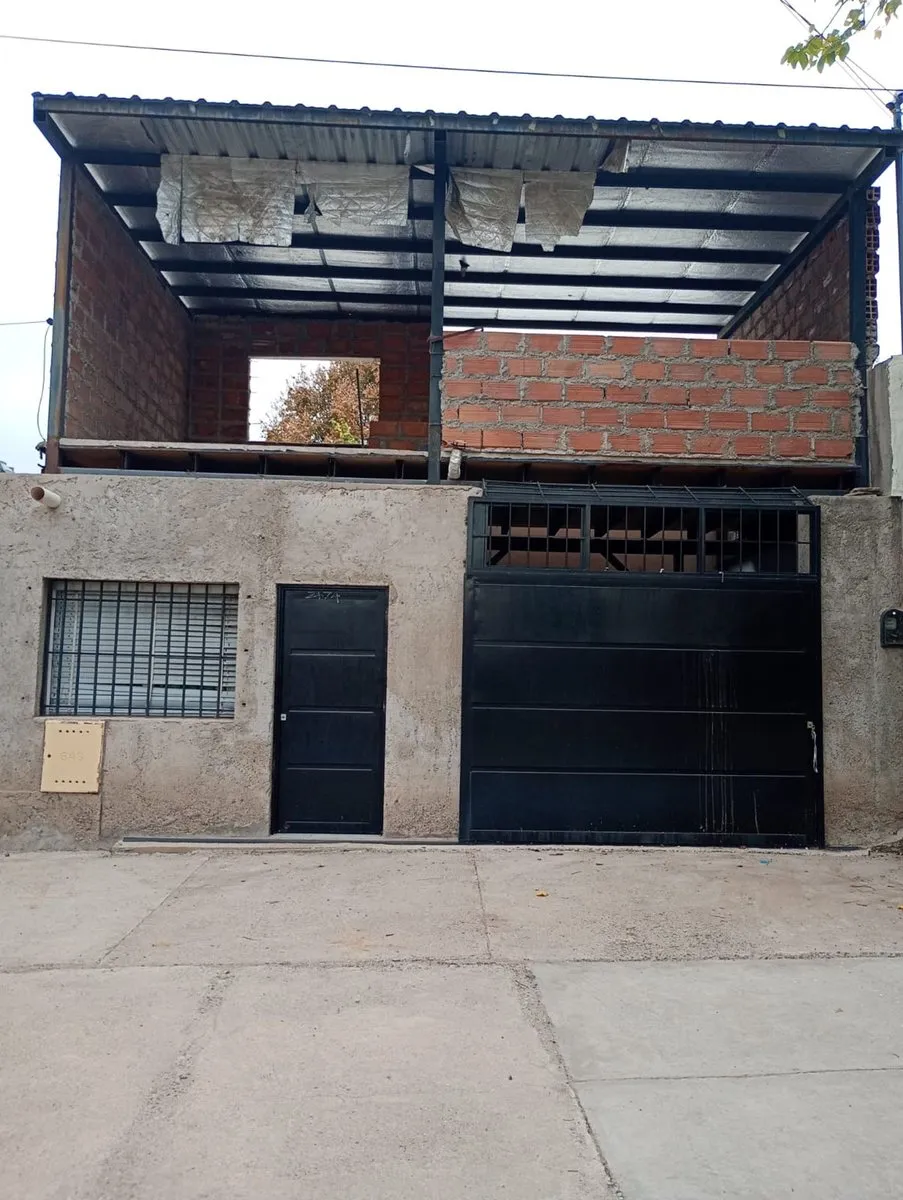 Casa en Pedro Zanni 2400