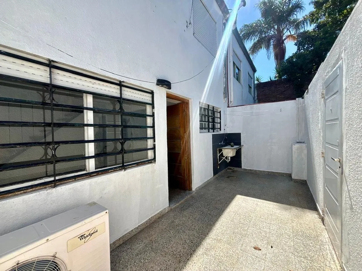 Departamento en Calle 16 Entre 69 y 70 1800