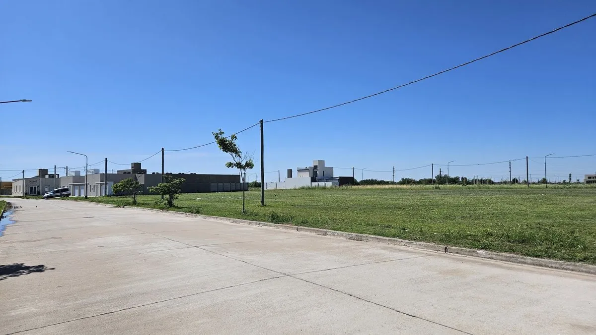 Lote en Marozzi 900