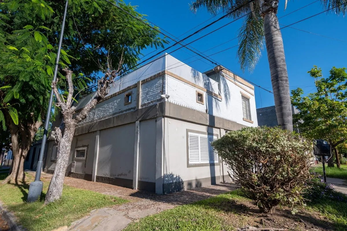 Casa en Alberdi 6600