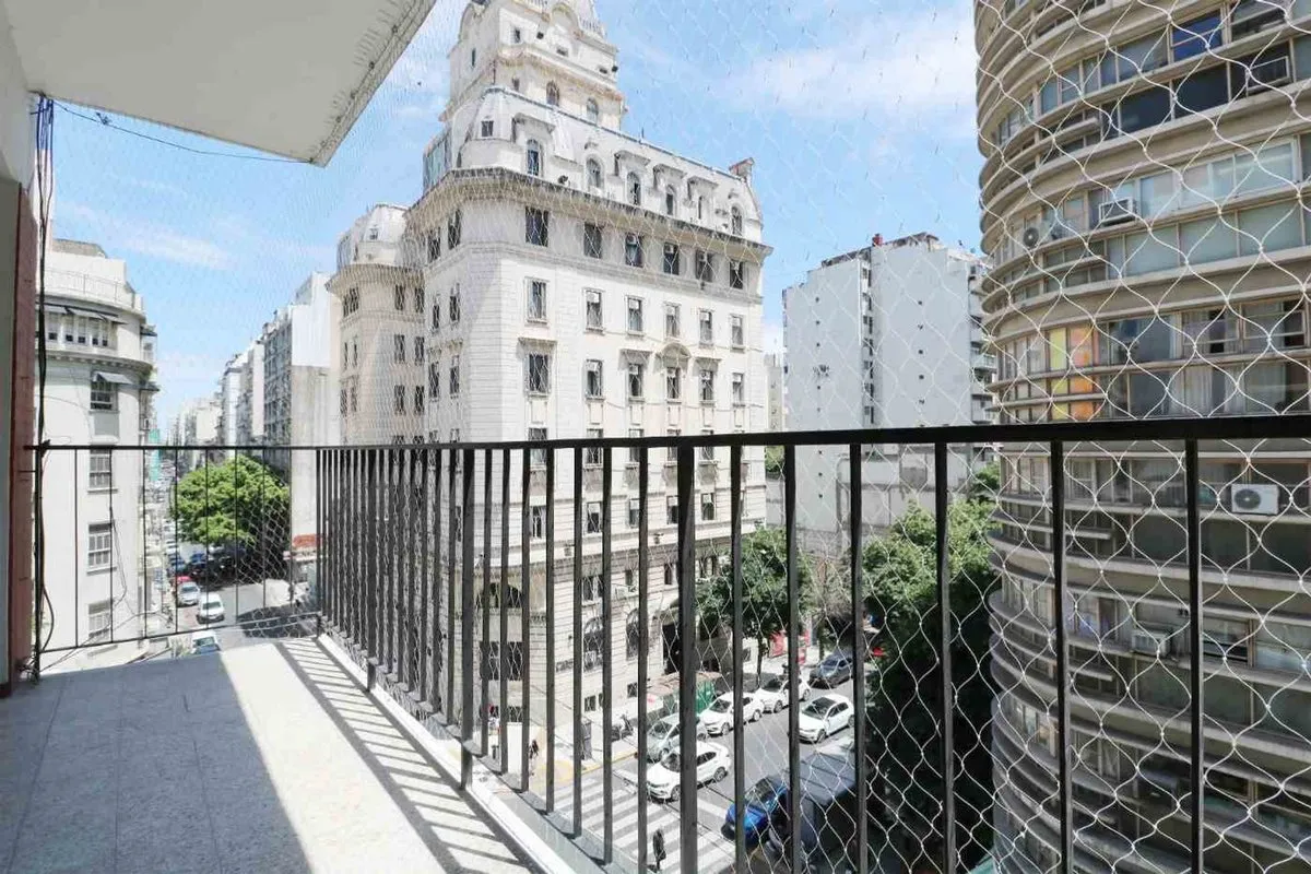 Departamento en Viamonte 1300