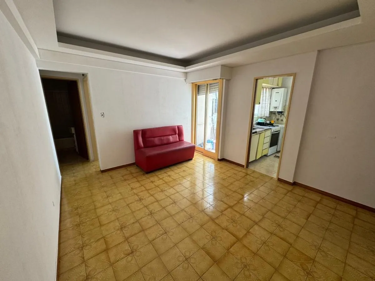 Departamento en Avenida Lisandro de la Torre 300