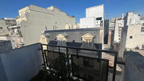 Departamento en Sarmiento 1200