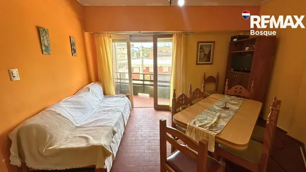 Departamento en Paseo 138 y Av 3 Villa Gesell 300