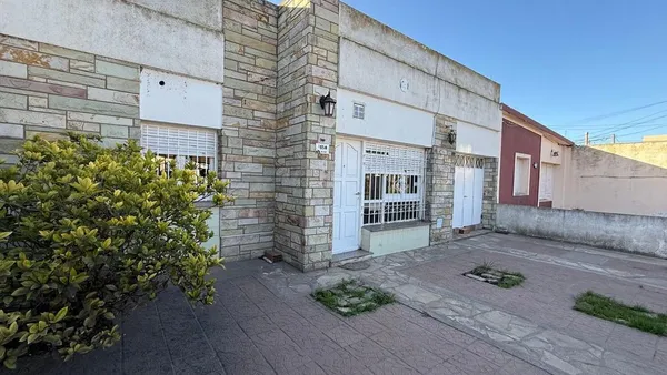 Casa en Mitre 1500