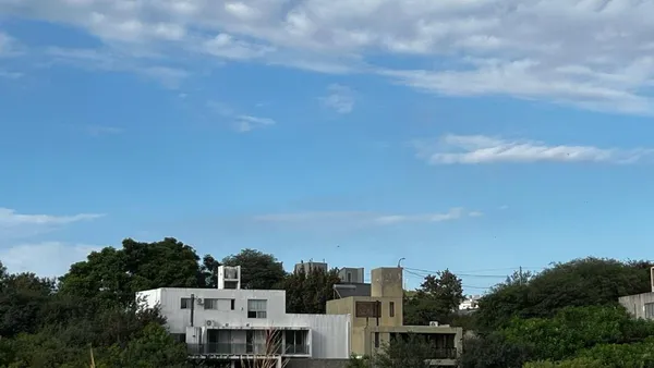 Lote en Los Algarrobos 600