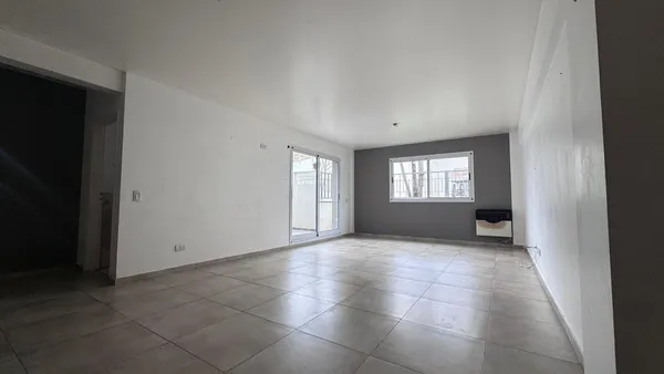 Departamento en Avenida Juan de Garay 3200