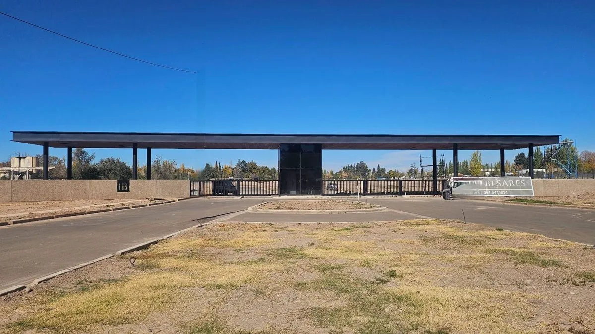 Lote en Besares S/N