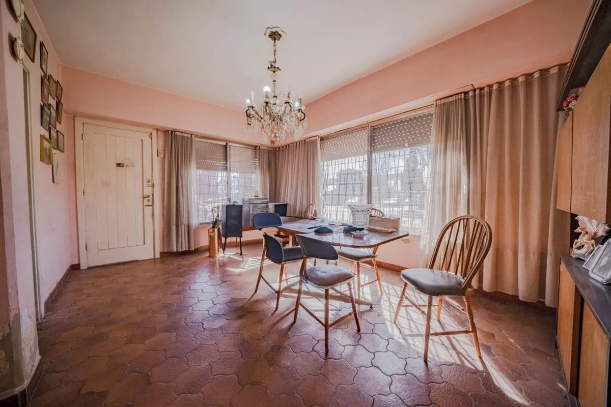 Casa en Intendente Tomkinson 1500