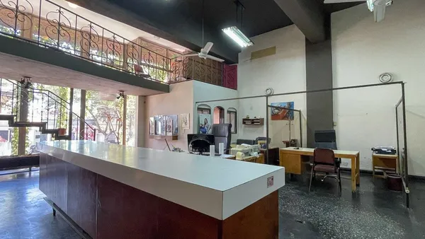 Local Comercial en Avenida Mattaldi 1100