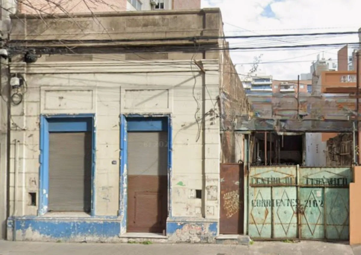 Lote en Corrientes 2100