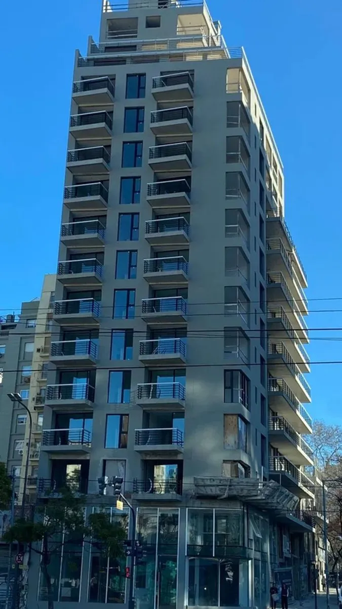 Departamento en Arias 2400