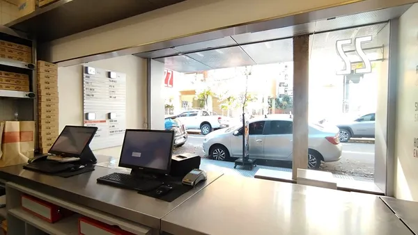 Local Comercial en Mendoza 2700
