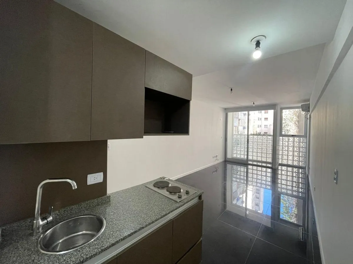 Departamento en Virrey Loreto 2400