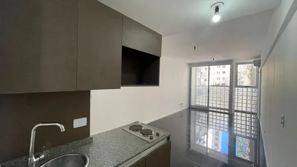 Departamento en Virrey Loreto 2400