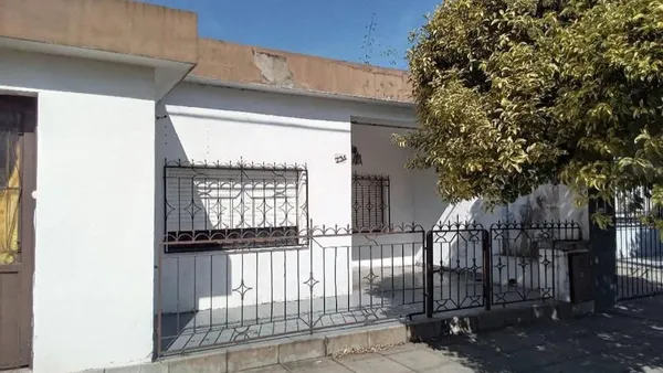 Casa en José Ingenieros 200