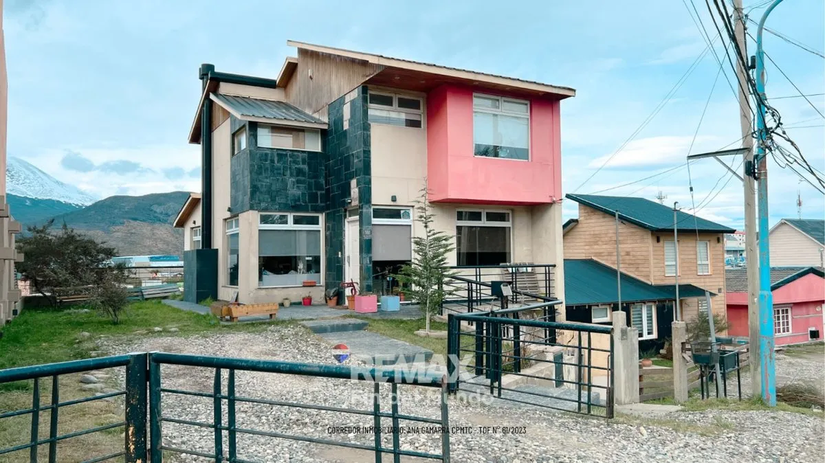 Casa en Bahía Cambaceres 100