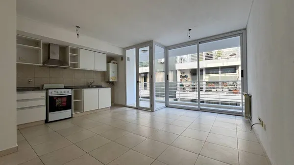 Departamento en Avenida Colombres 700