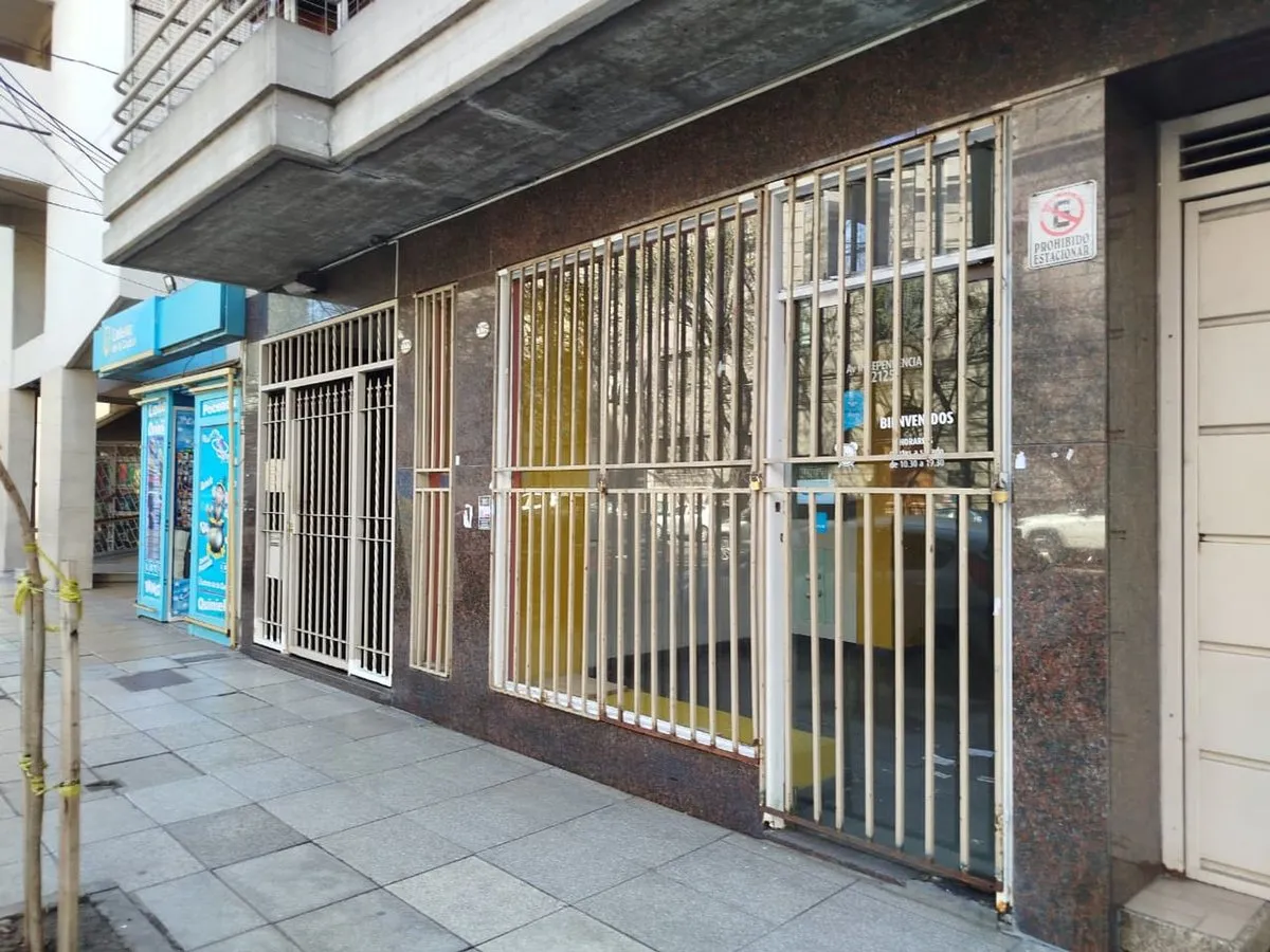 Local Comercial en Avenida Independencia 2100