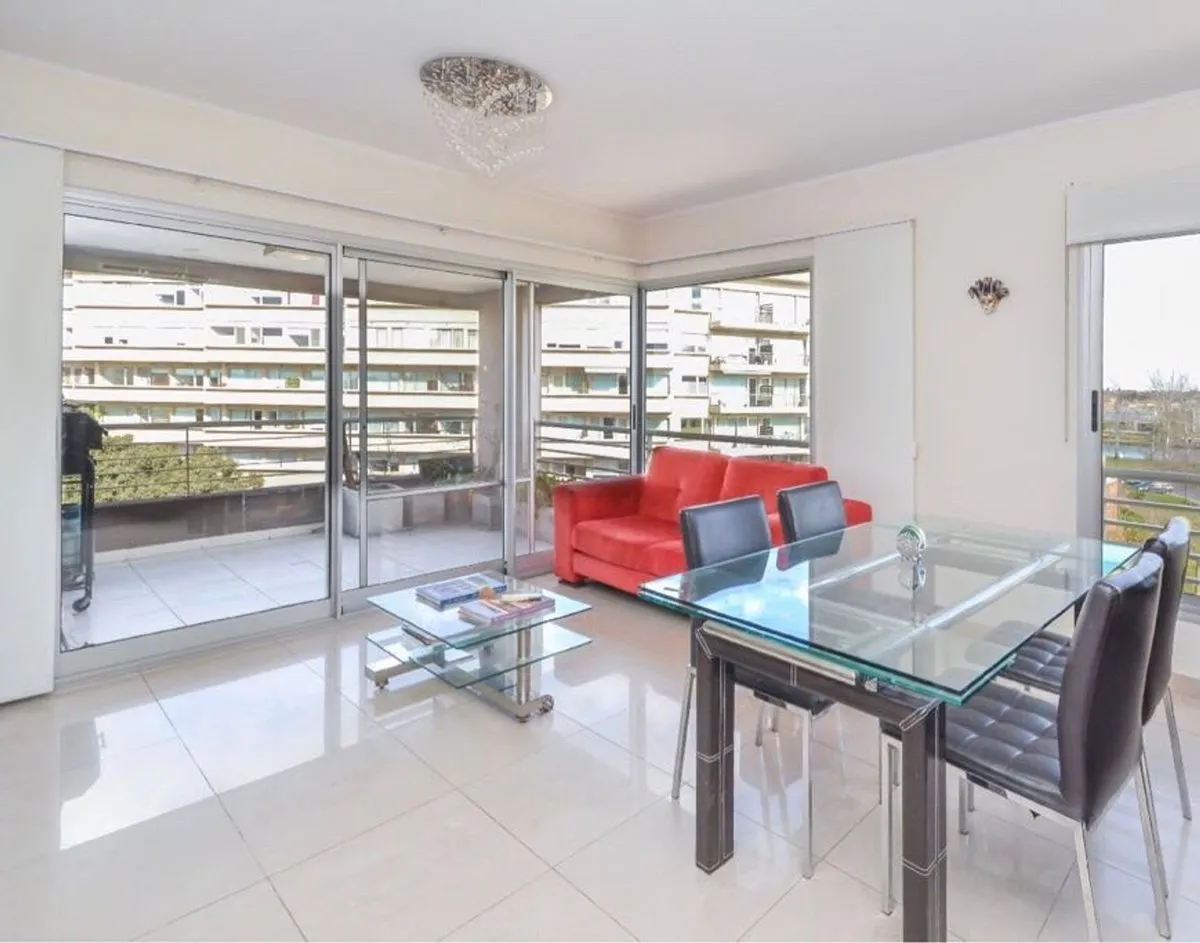 Departamento en Avenida de los Lagos 6500